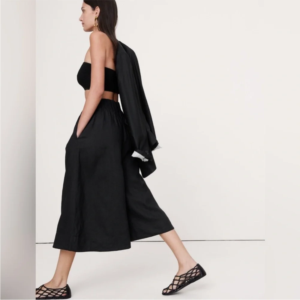 Banana Republic product details
